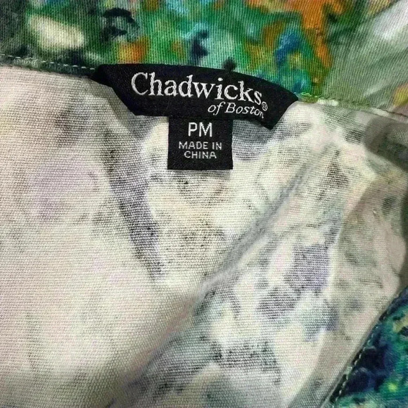 ✨Chadwick’s Petite medium denim jacket - Picture 5 of 8